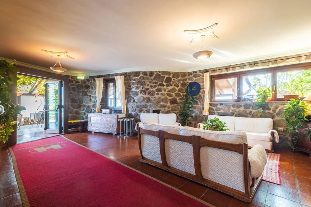 Decor
