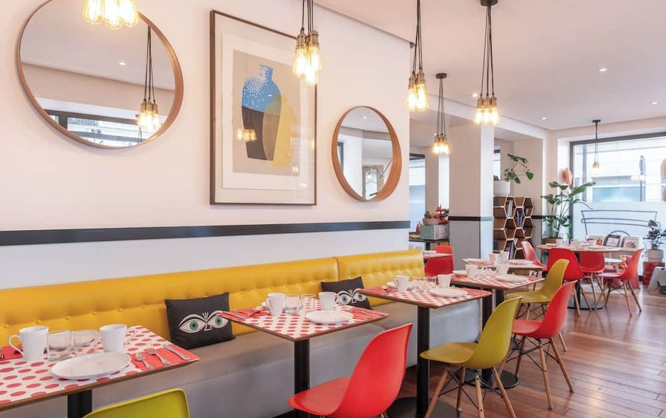 Restaurant Photo