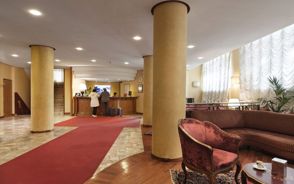Lobby Photo