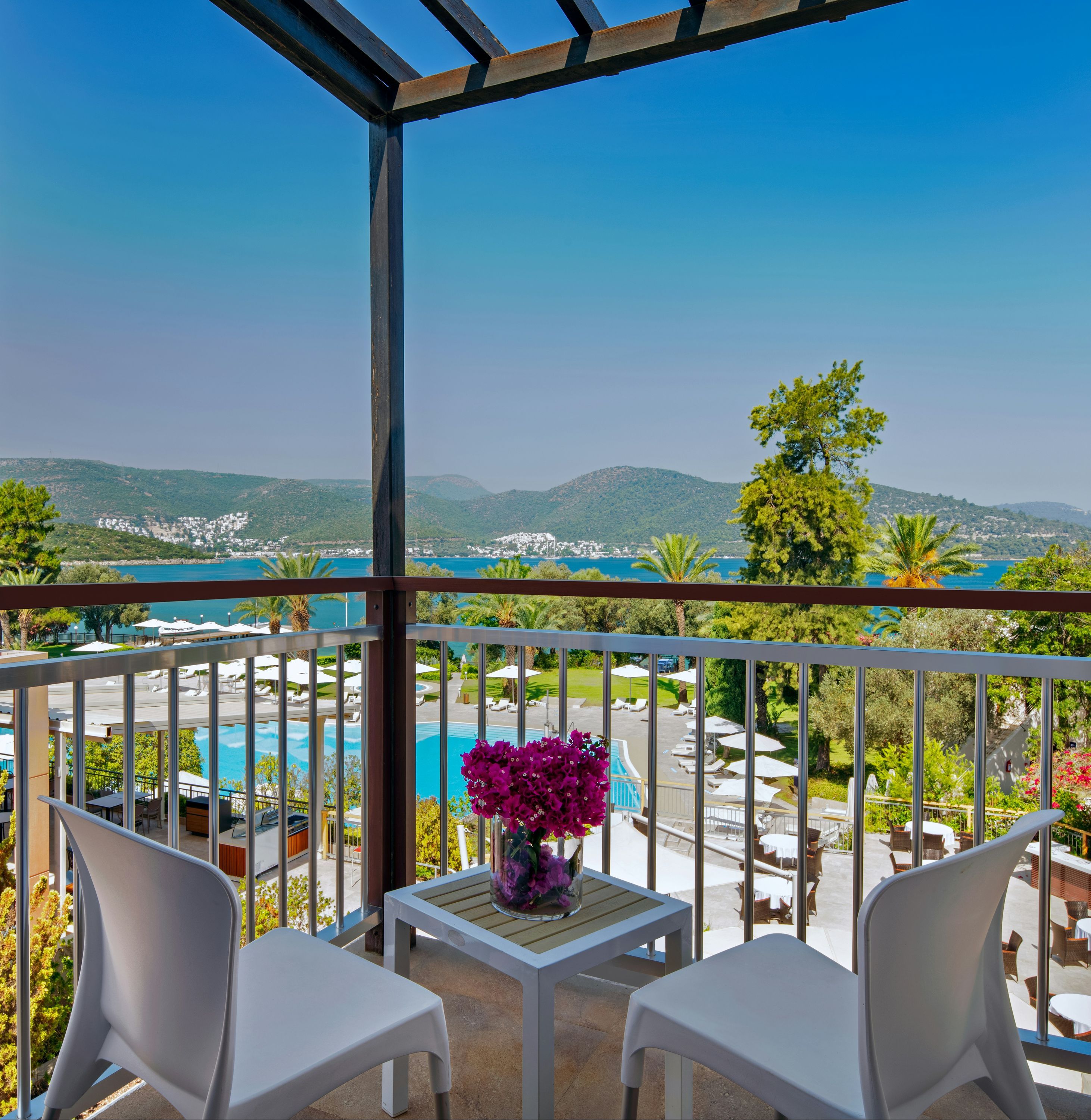 Balcony Photo