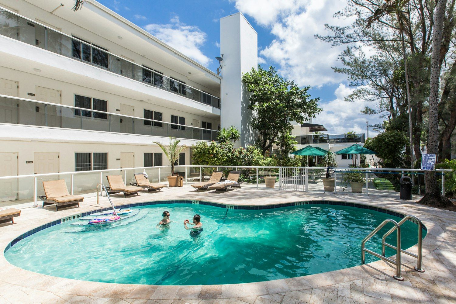 Pool