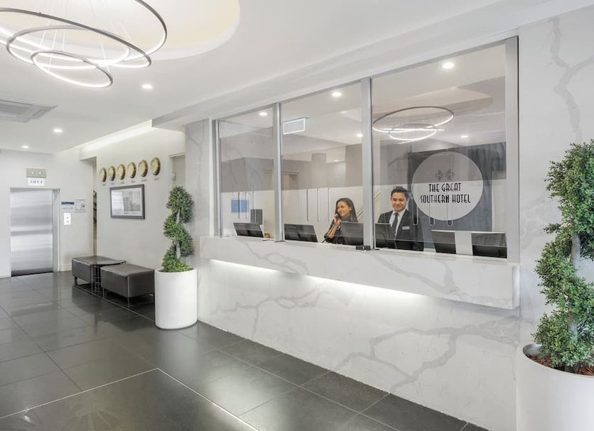 Front desk Photo