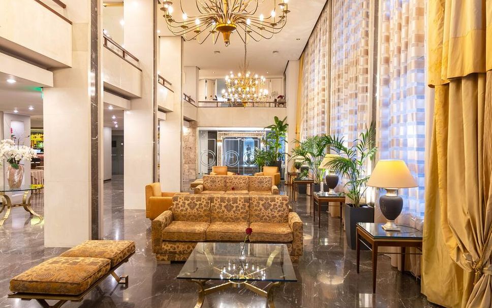 Lobby Photo