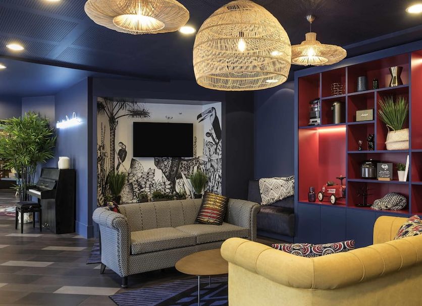 Lounge Photo