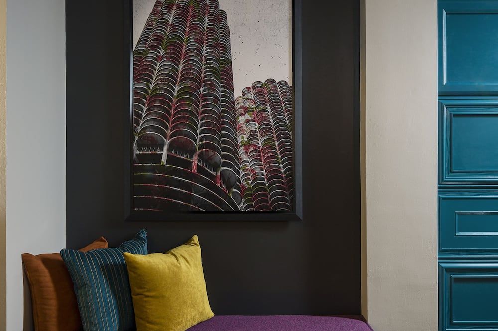 Room amenity
