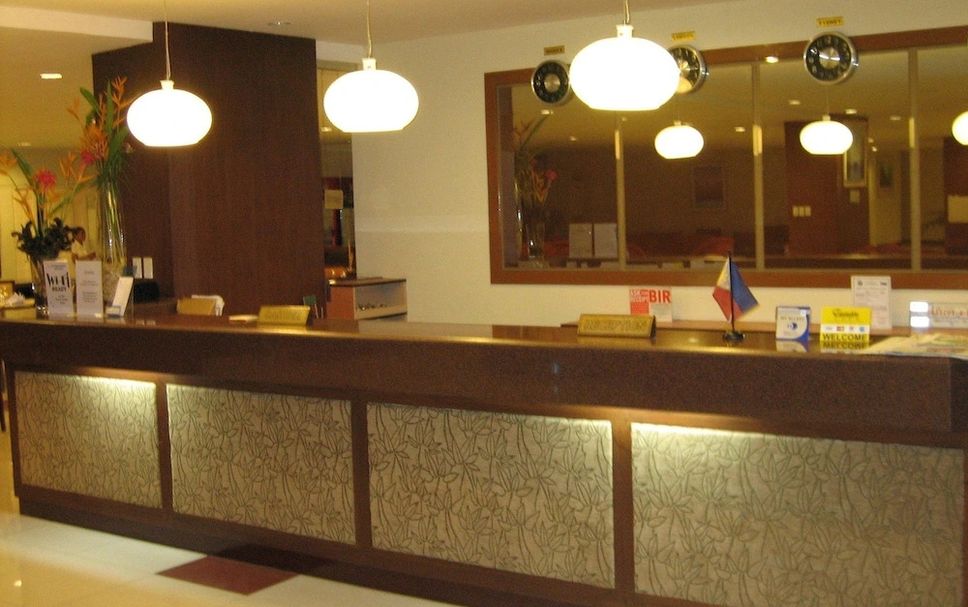 Front desk Photo