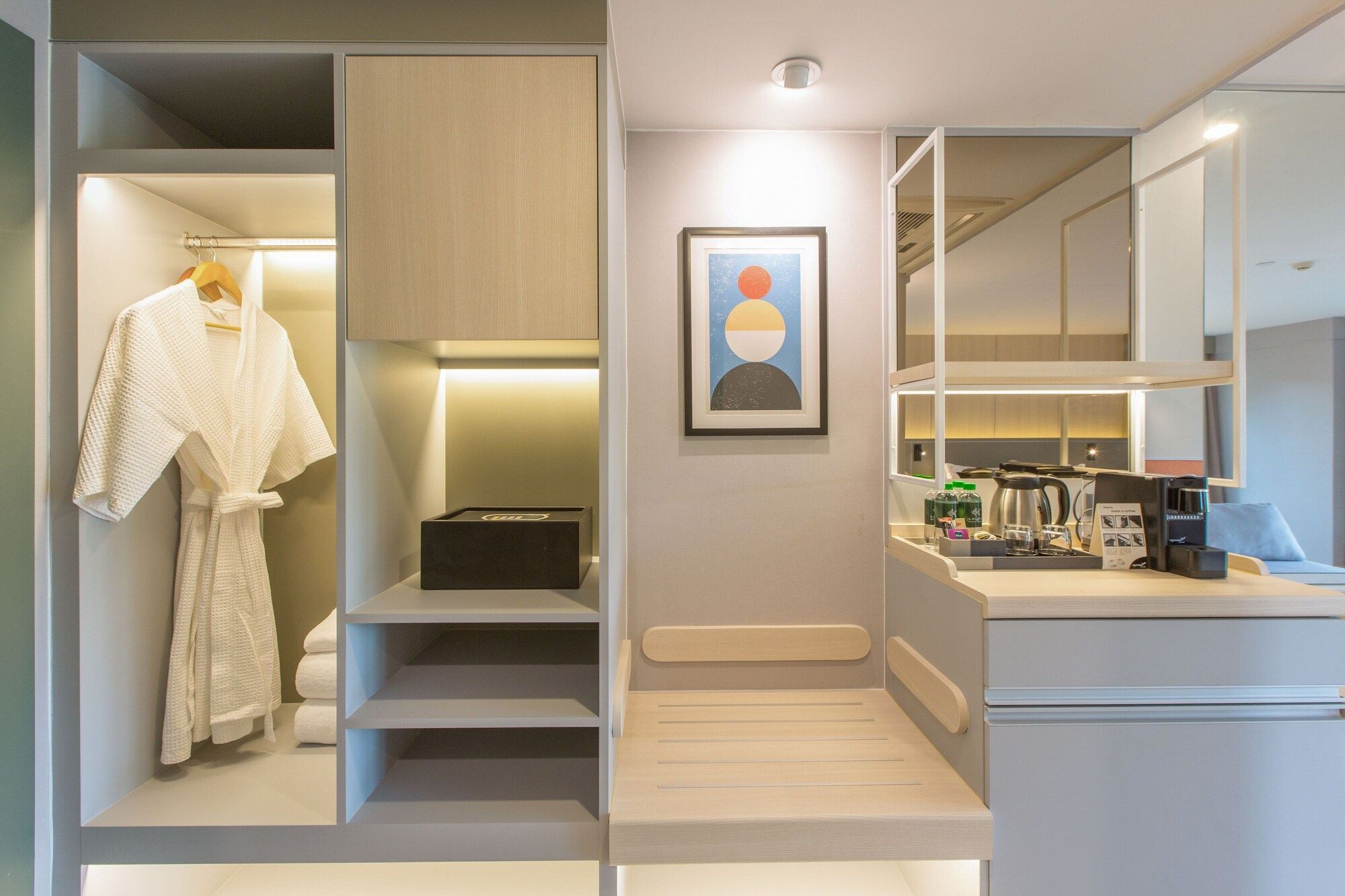 Room amenity
