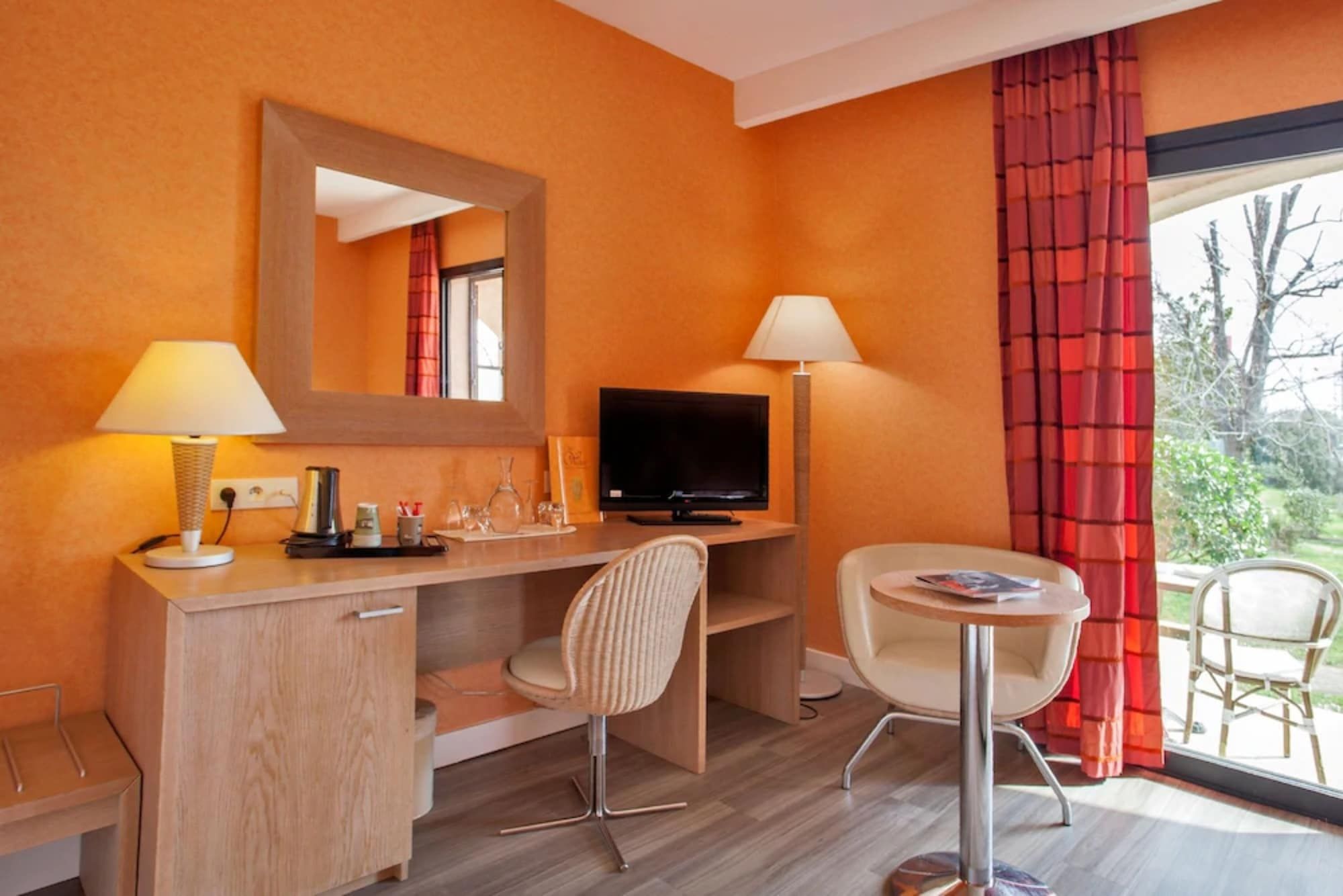 Room amenity