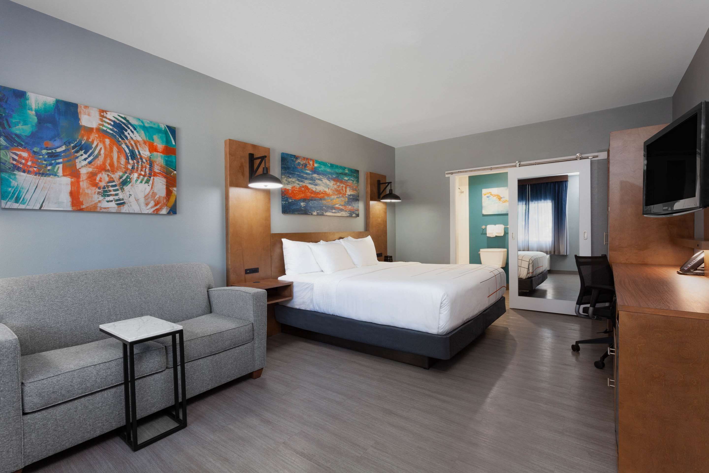 Bedroom