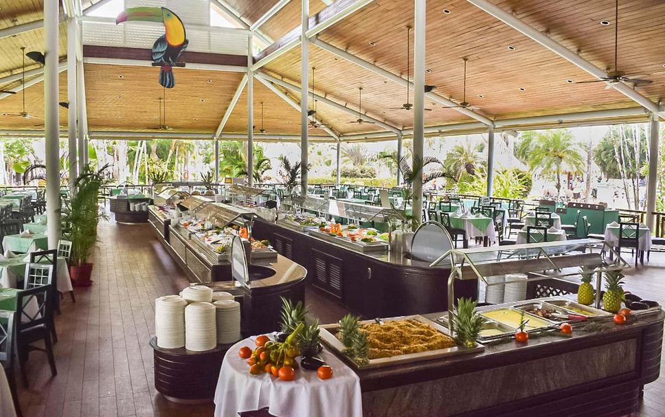 Buffet Photo