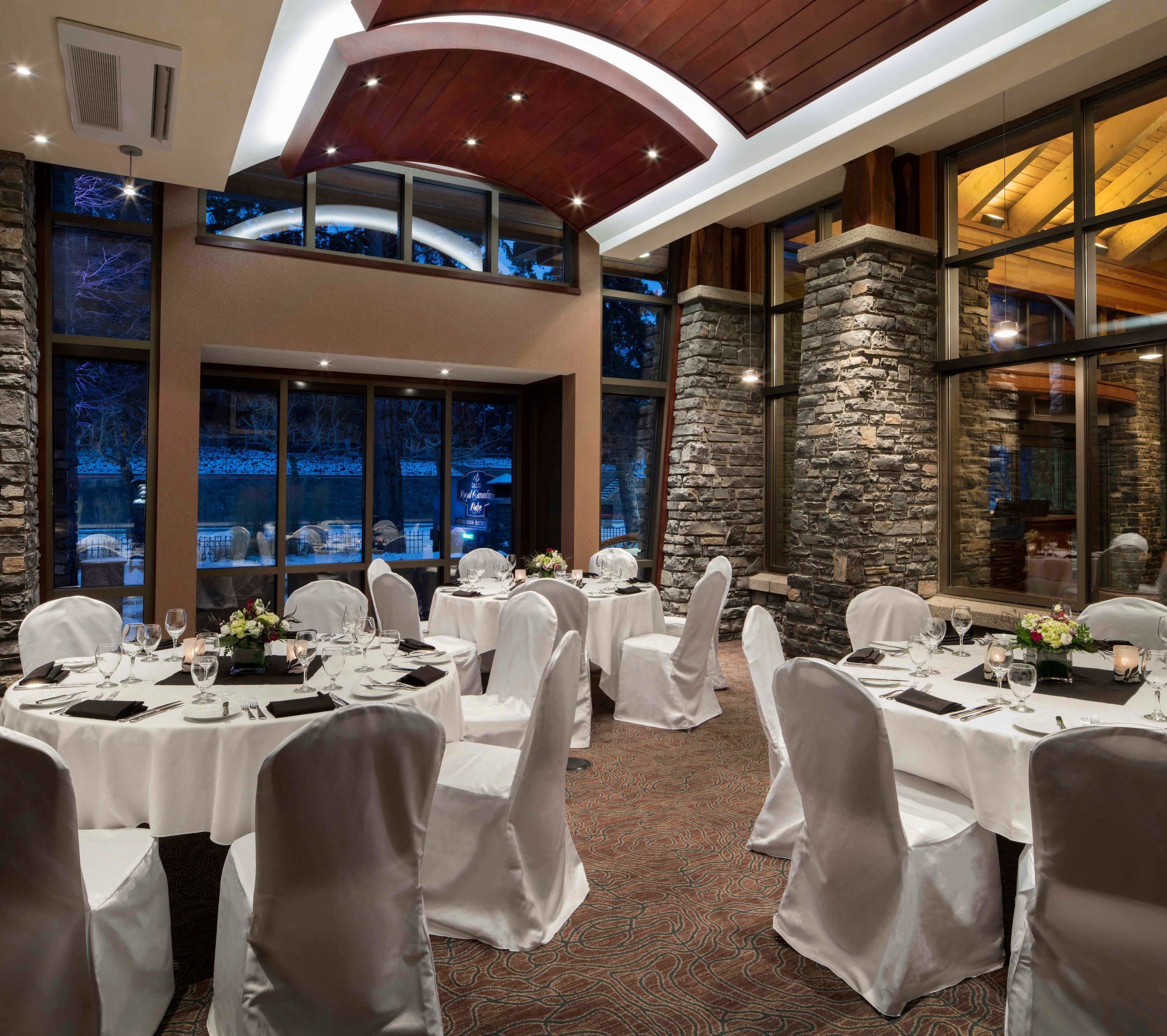 Banquet hall