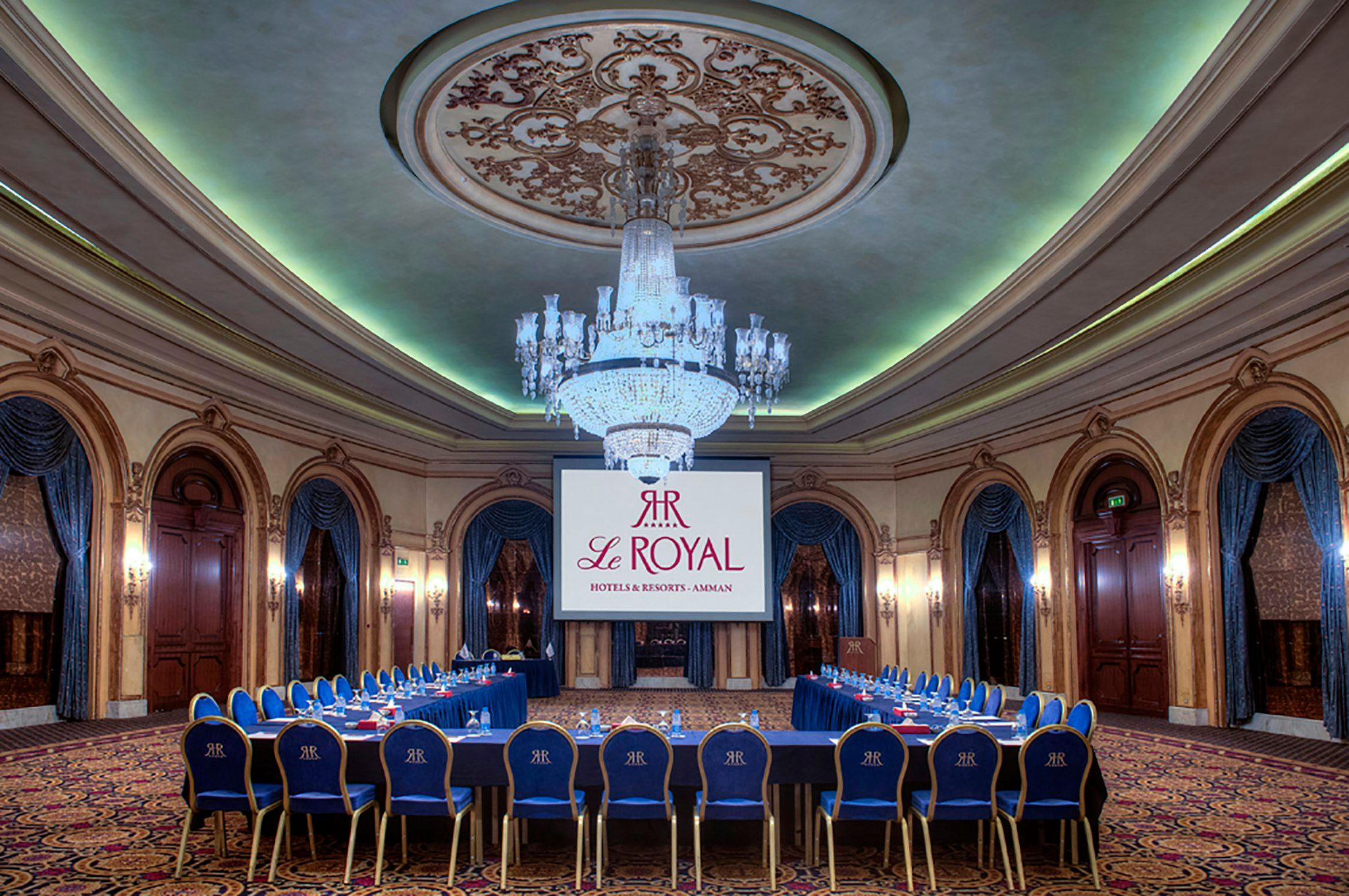 Banquet hall