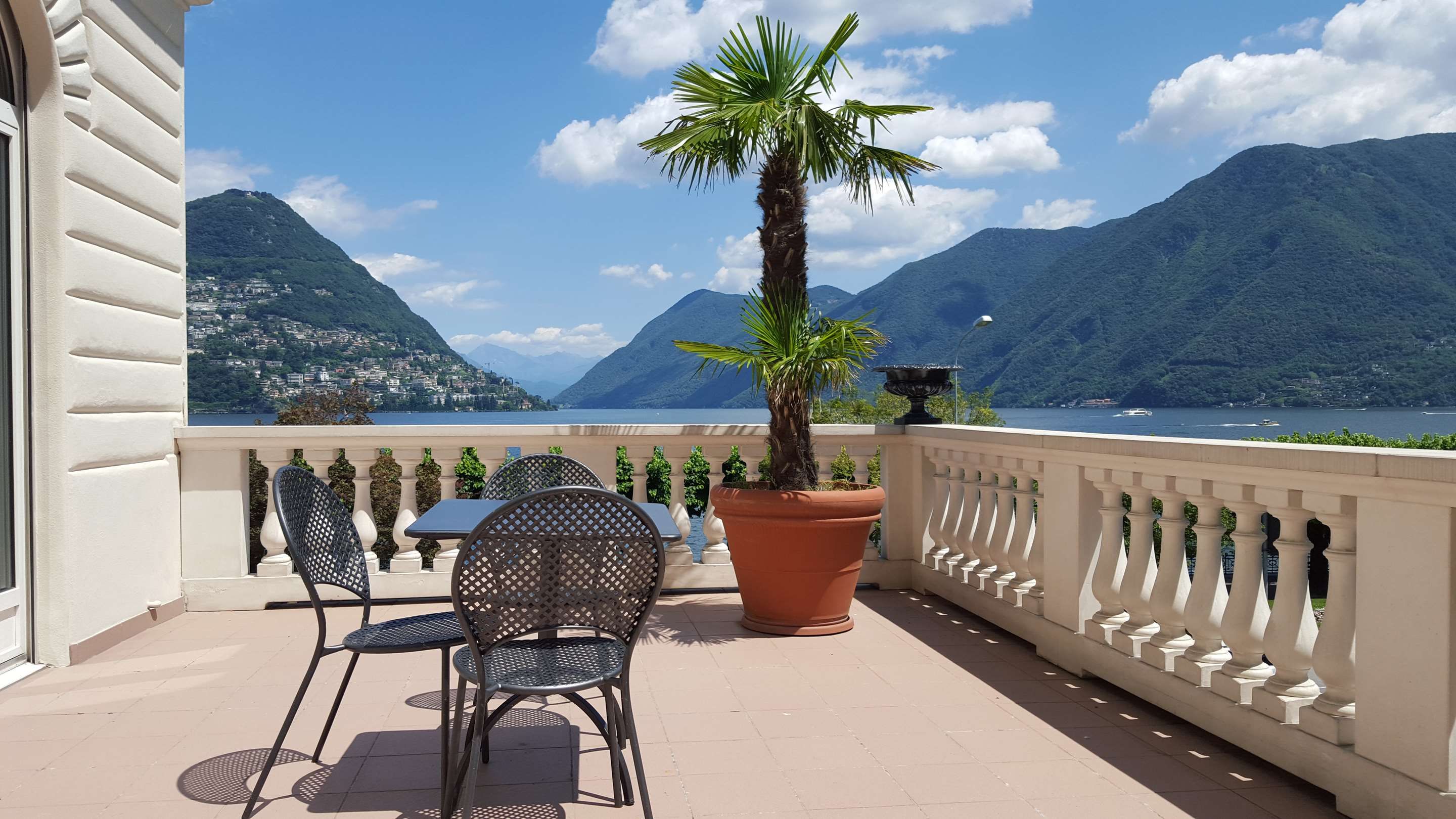 Balcony Photo