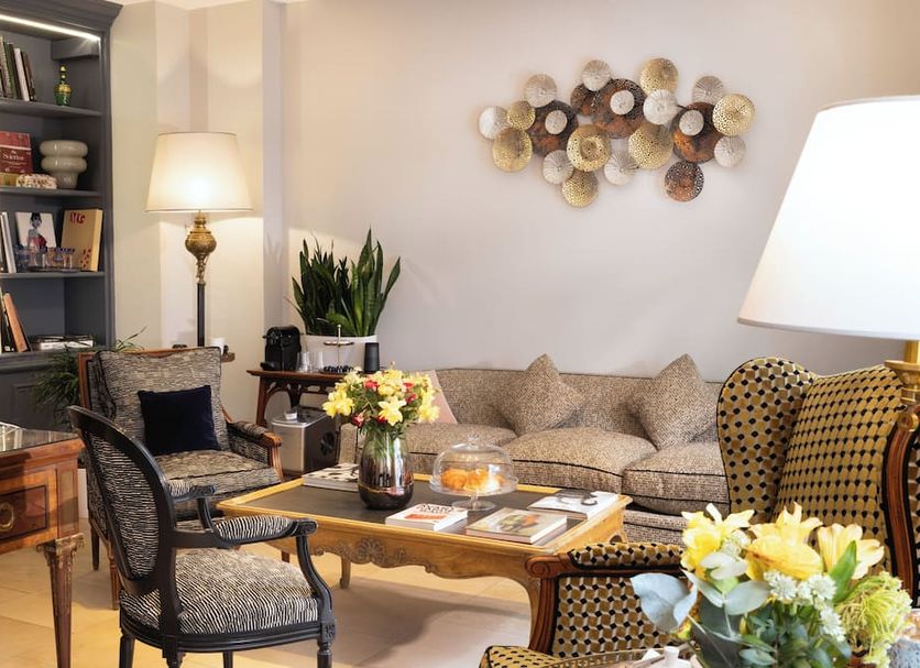 Lounge Photo