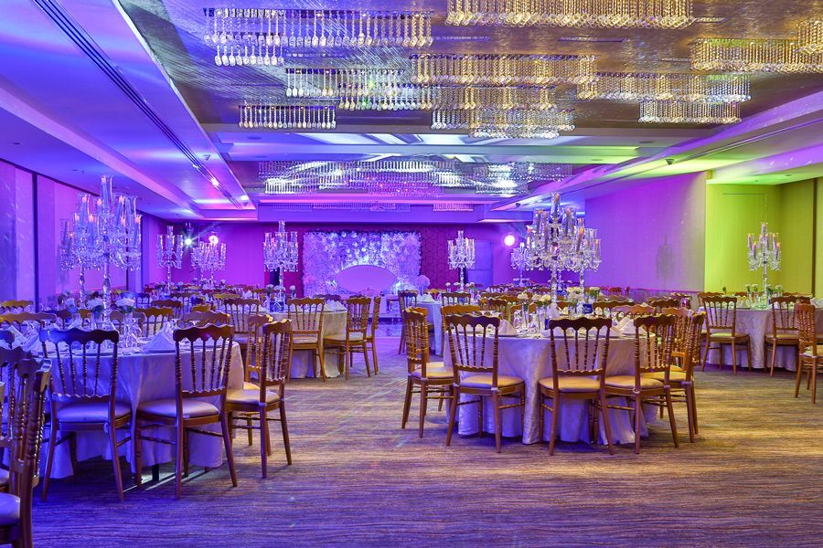 Banquet hall Photo