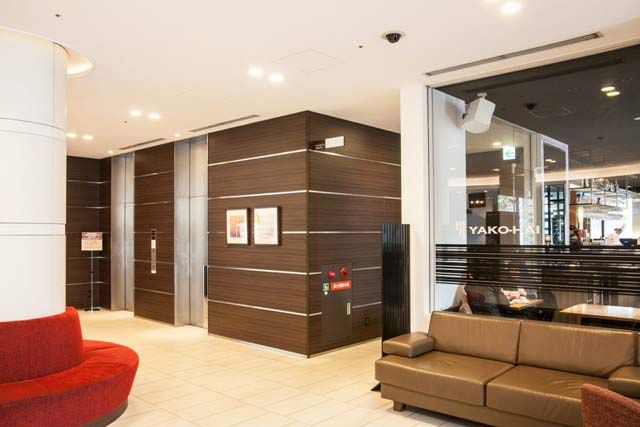 Lobby Photo