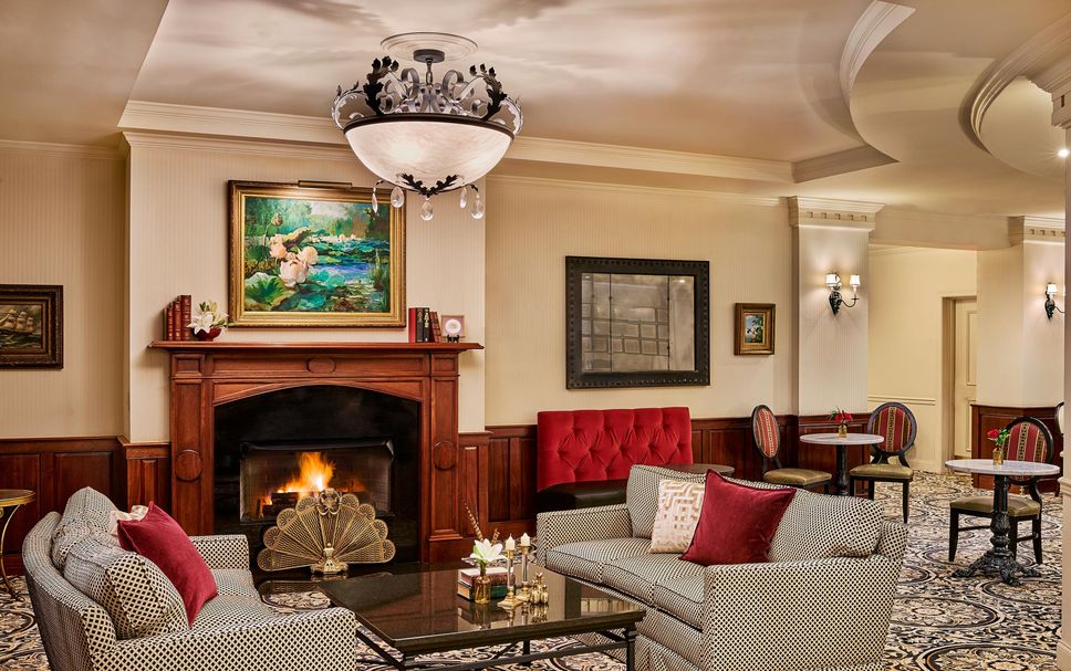 Lounge Photo