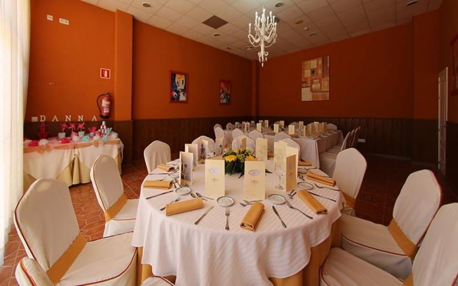 Banquet hall