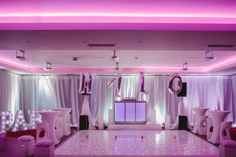Banquet hall