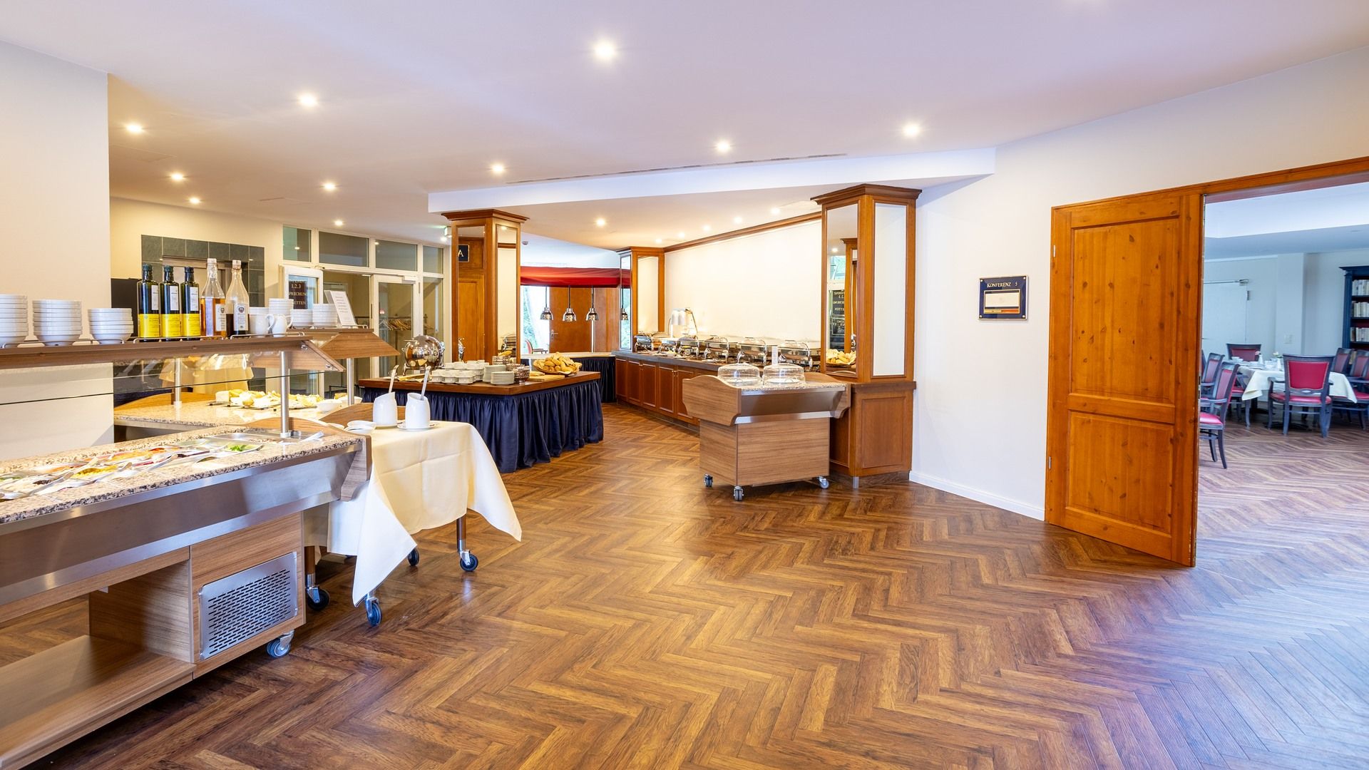 Dining room Photo