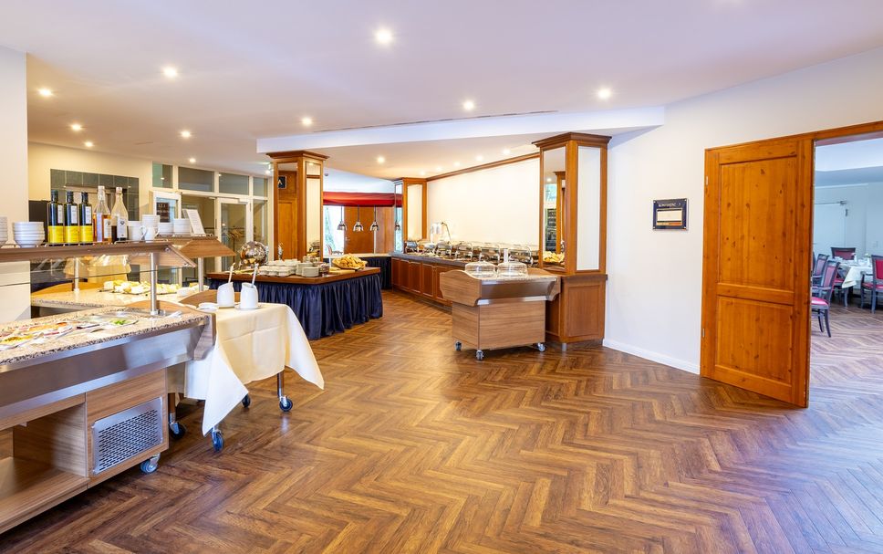 Dining room Photo