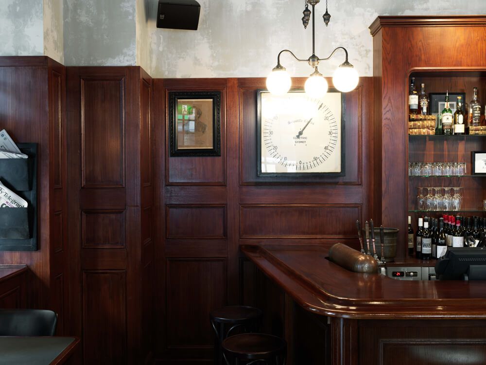 Bar