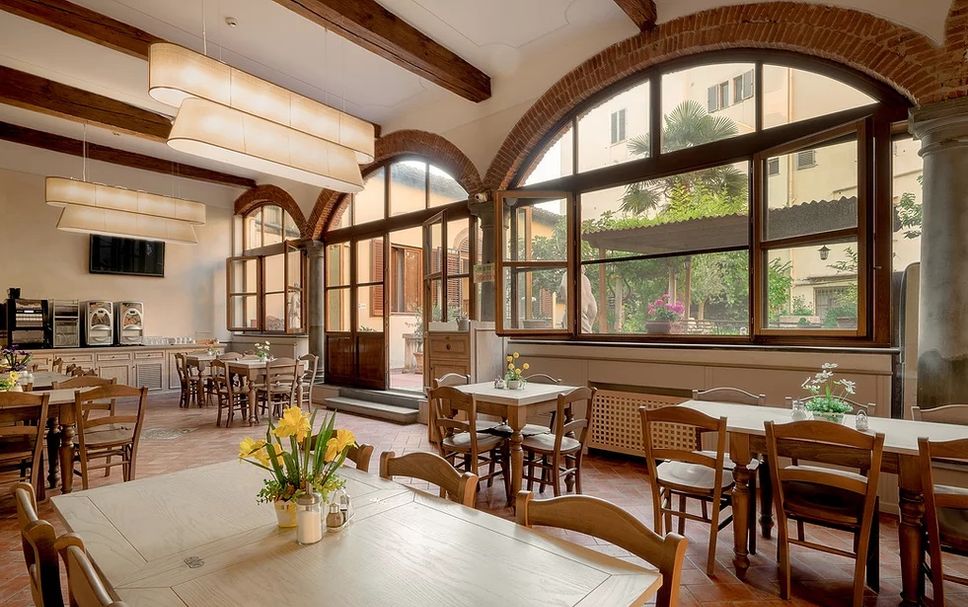 Dining room Photo