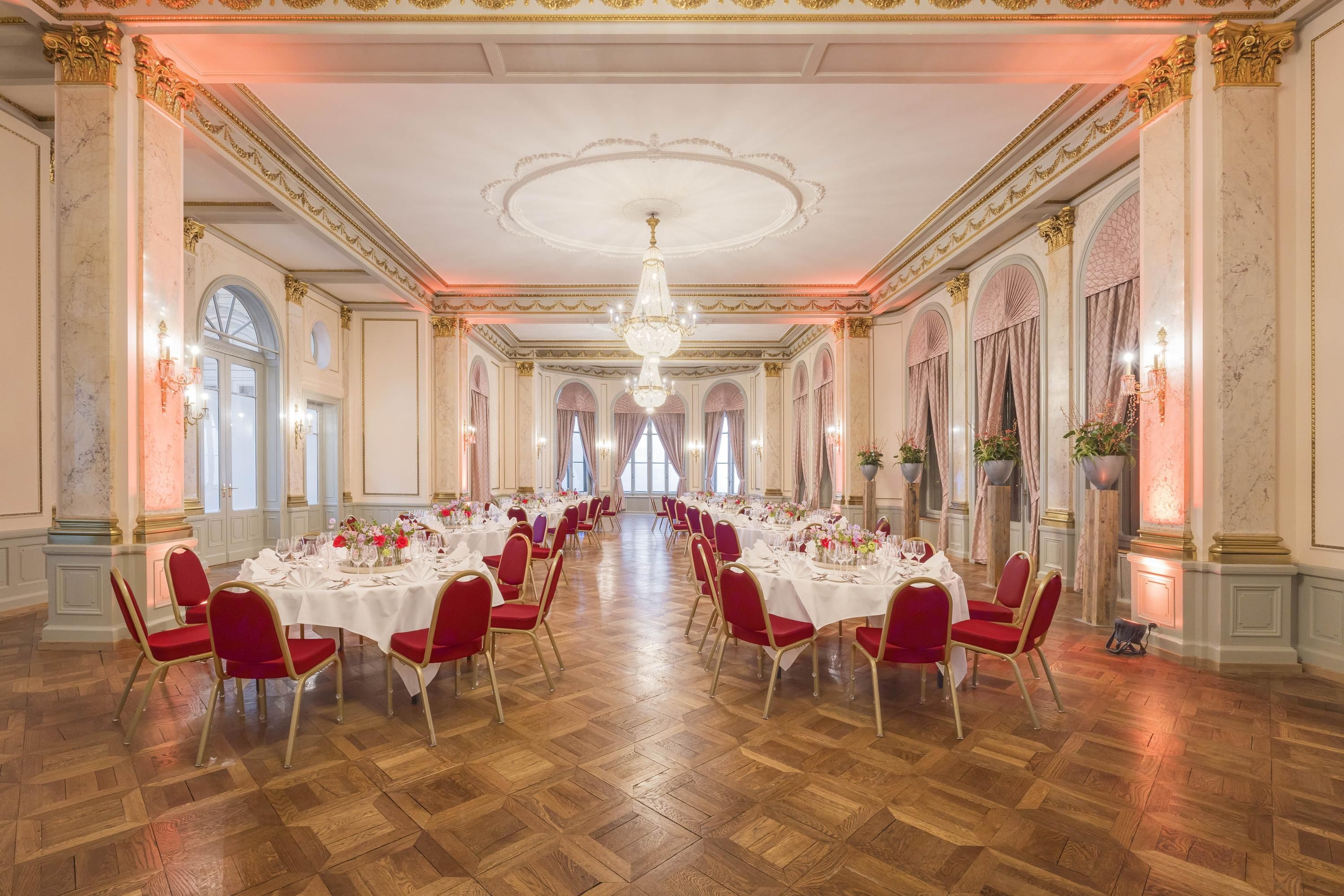 Banquet hall