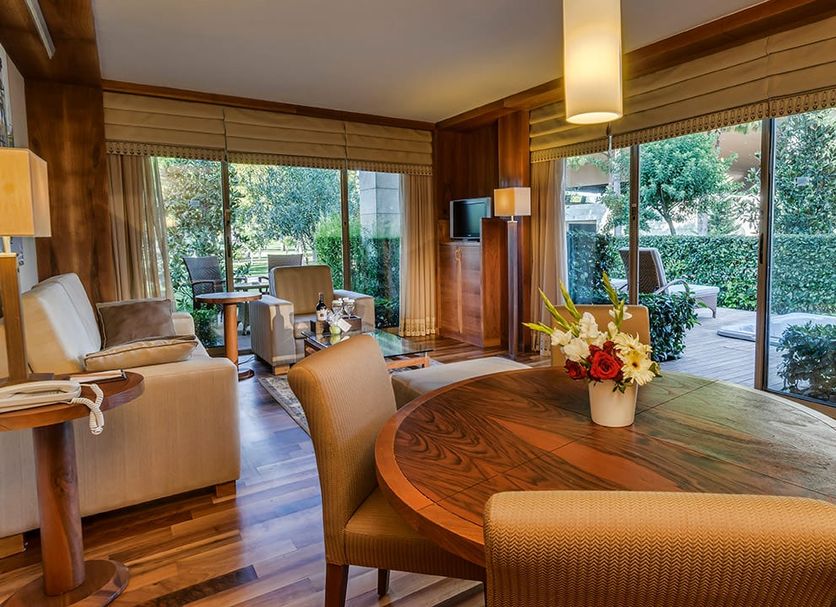 Dining room Photo