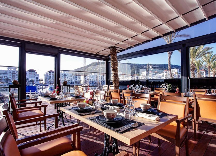Restaurant Photo